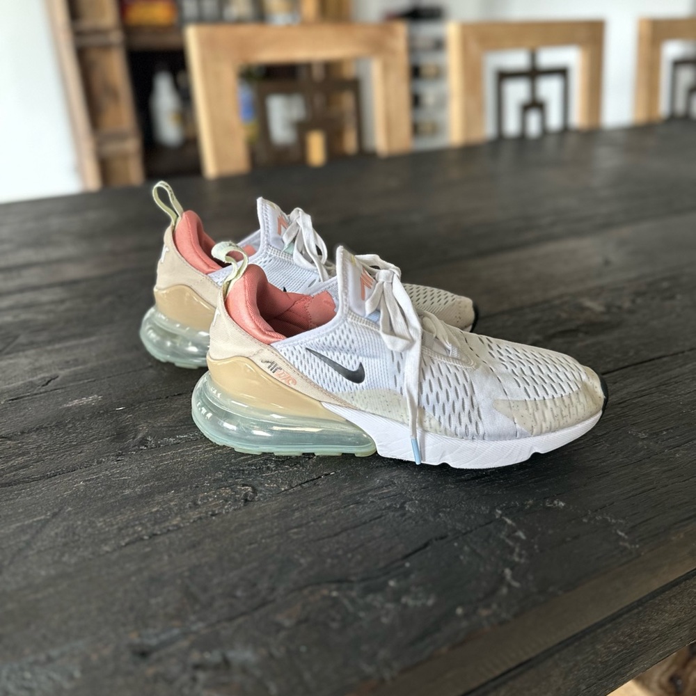 Women’s Nike Air Max 270 - Women’s 9.5/Men’s 7.5